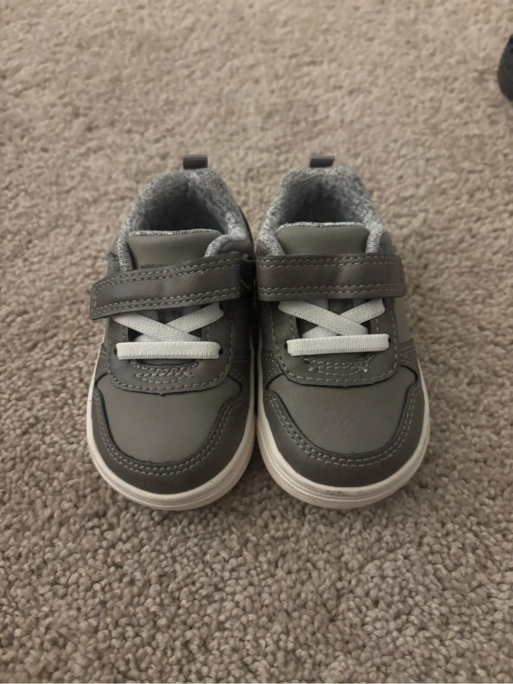 Cat & Jack Gray Toddler Hook-and-Loop Casual Sneakers